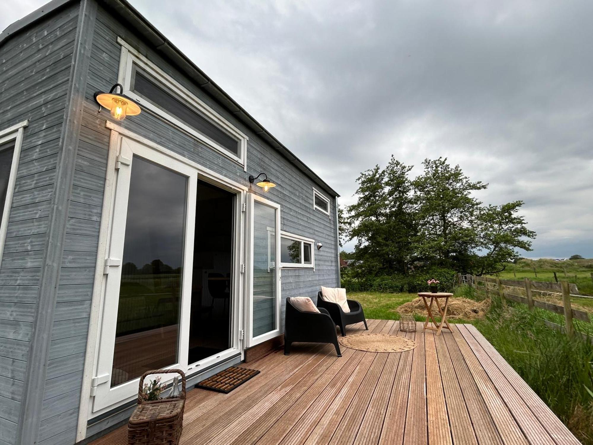 T'Hus Bed & Breakfast Katlijk Exterior photo
